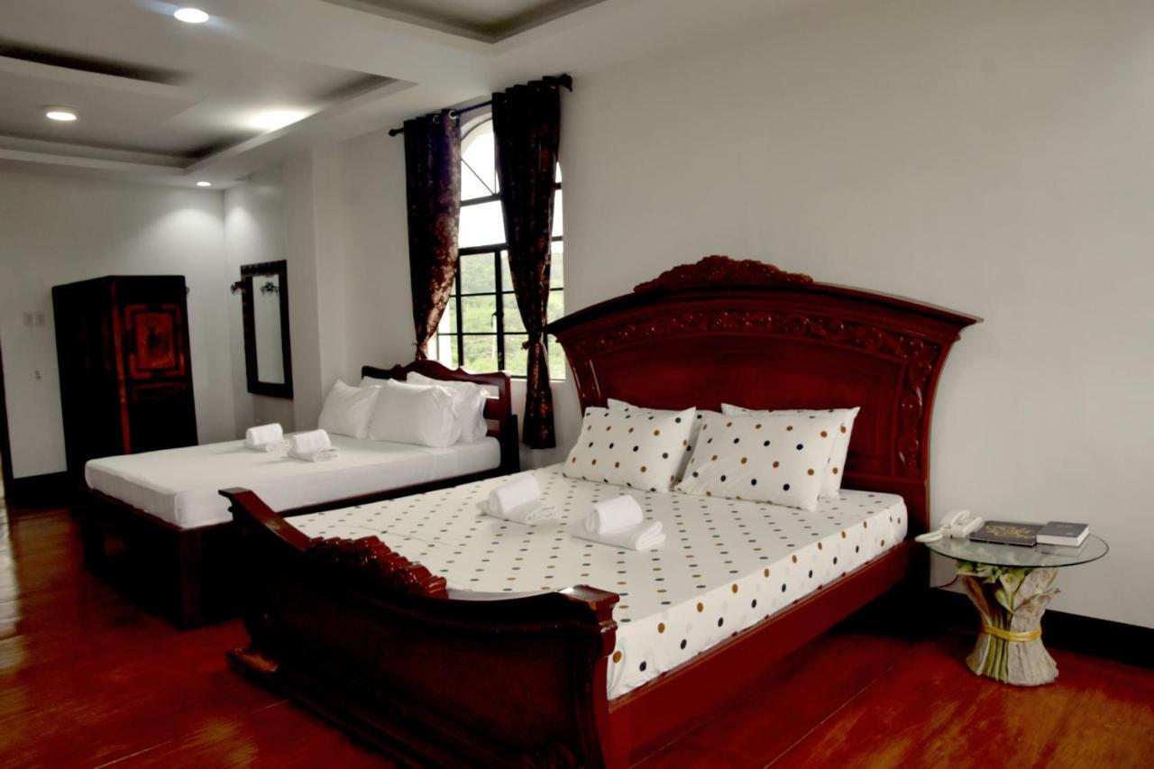 Isla De Oro Hotel Mamburao Extérieur photo