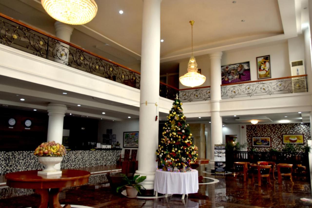 Isla De Oro Hotel Mamburao Extérieur photo