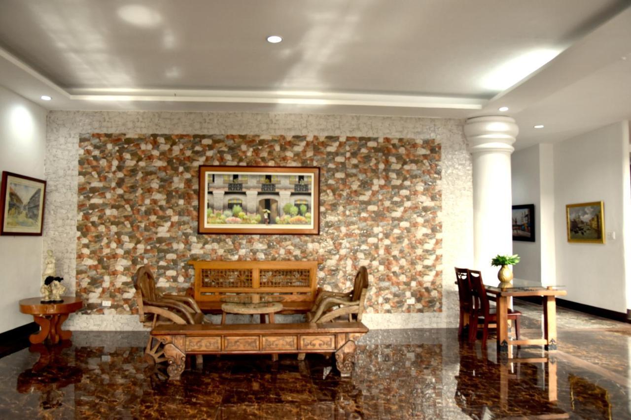 Isla De Oro Hotel Mamburao Extérieur photo
